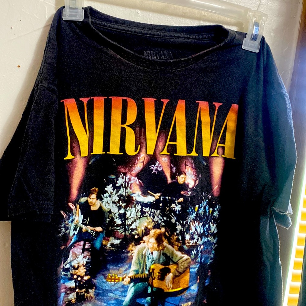 Nirvana graphic tee from spencer’s (M)
